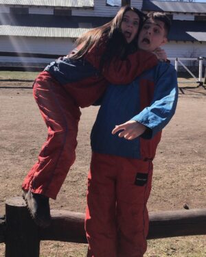 Renata Toscano Bruzón Instagram - Nuestra locura hasta el finde del mundo, te quiero amigo 💕