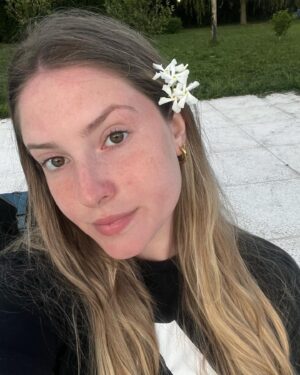 Renata Toscano Bruzón Instagram - 🌾🏠🤍