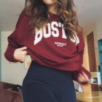 Renata Vaca Instagram - Comfy comfy #stradilooks @stradivarius 🍒🧚🏼‍♂️✨🫶🏽
