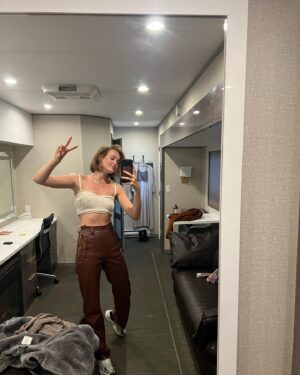 Renate Reinsve Instagram - Goodbye 4 months in LA! Three coffees at a time. Best friends. Filming and films. Best small person in the world. Very nice.