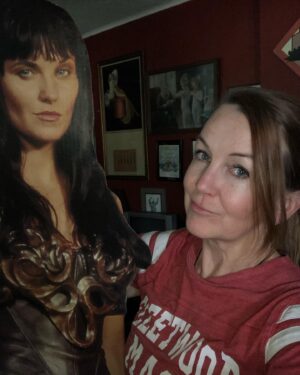 Renee O'Connor Instagram - I’ll be representing!
Xena theme day, WGA strike,
June 28th, 10:00 - 2:00, Universal Studios, 3969 Lankershim Blvd.
