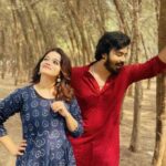 Renjini Kunju Instagram - Varaha nadikkarai oram w/ @renjinikunju Vc @cloudsbyvibin #goingwiththetrend #trendingreels #reelsinstagram