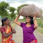 Reshma Venkatesh Instagram - Look at her expression! Surpassed me 😌🥰 #villagelife #movieshooting #shootmode #happy #pollutionfree #shotoniphone #nofilter #cutepaatima #meresh #staysafe #stayhealthy #positivevibes #spreadlove