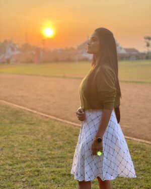 Reshma Venkatesh Instagram - If the wind will not serve, take to the oars