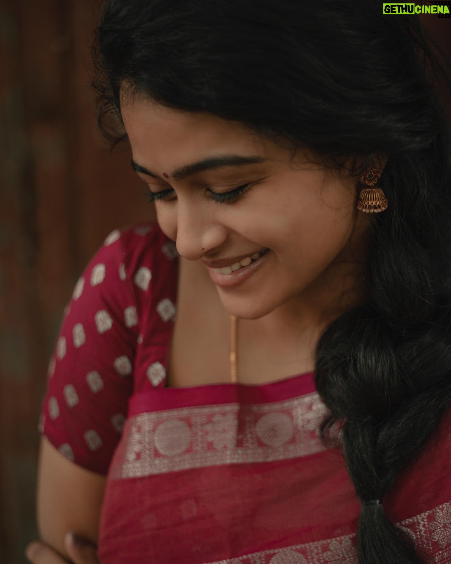 Reshma Venkatesh - 24.4K Likes - 🪶
📸✨@gowtham__rajendran
🥻🌻@yoshnasbyela
🕊✨@arunprajeethm