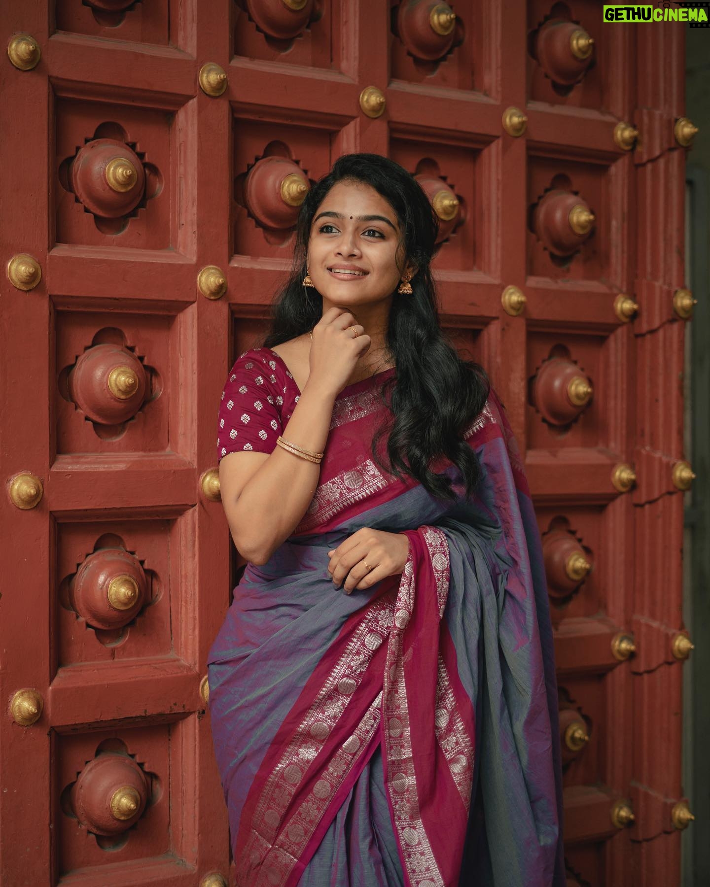 Reshma Venkatesh - 34.5K Likes - 🤍🦢
📸✨@gowtham__rajendran
🥻🌻@yoshnasbyela
🕊✨@arunprajeethm