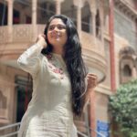 Reshma Venkatesh Instagram - Stay in your magic ✨🎀 Pc: @meevinn 📸 #beyourself #loveyouall #positivevibes #spreadlove #sunshine #fanfam #meresh