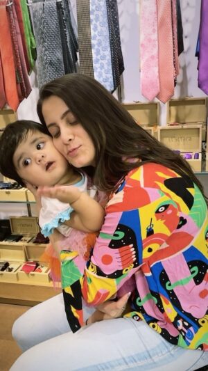 Revati Lele Instagram - Happy Happy Birthday आत्तु ची गट्टू ❤️ I love you so much ❤️ 

#first #firstbirthday #baby #niece