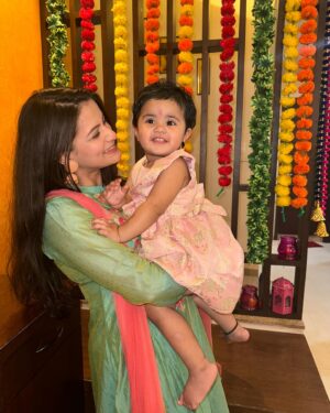 Revati Lele Instagram - शुभ दीपावली 🪔❤️