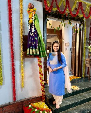 Revati Lele Instagram - शुभ गुढीपाडवा ❤️🥳