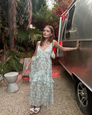 Reylynn Caster Instagram - 🧜🏻‍♀️🫧🪺🕷