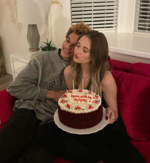 Reylynn Caster Instagram - best way to celebrate my birthday <3 surrounded by beautiful people that i love so much it hurts!!