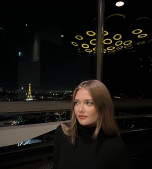 Reylynn Caster Instagram - i was taken by the view
