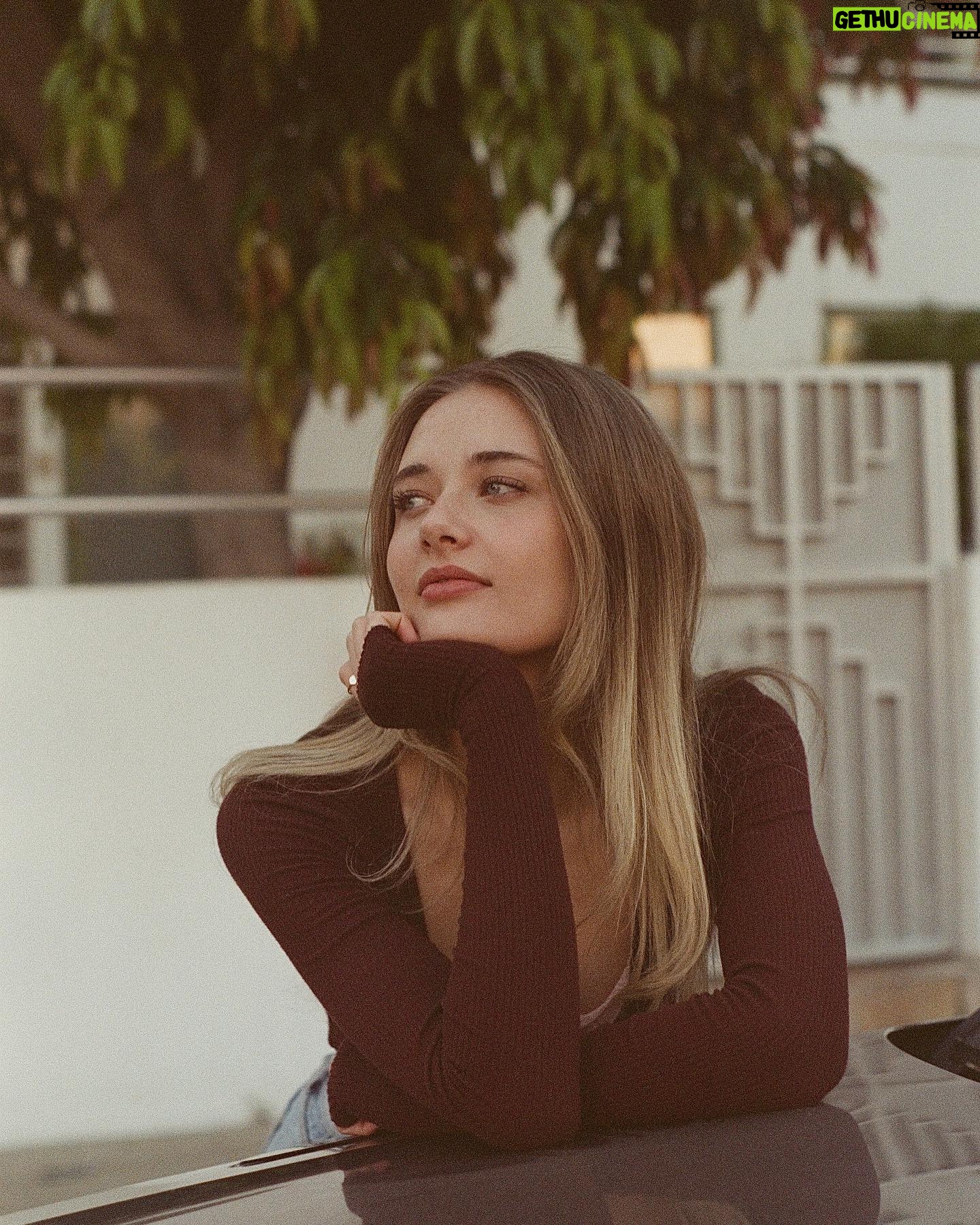 Reylynn Caster - 3 Likes - through the window