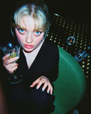 Rhea Norwood Instagram - Giving my best Kubrick stare 👽