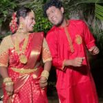 Rhema Ashok Instagram - On trend @vardha_master . Makeup @rhemas_bellezza_atelier . Cam @kavin_dhanraj . #aishukannan #rhema #vardhamaster #vijaytv #celeb #dance #hookstep #trendingreels #krishnagiri #seminar #bangalore #chennai #dancer #valayapattithavile #trending #tamilsong