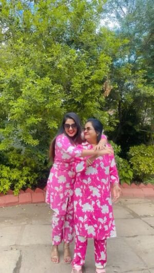 Rhema Ashok Instagram - Mother’s Day Transition incoming 😍♥️

To my Queen,
For all the times that l forgot to Thank you for all the special little things you do for all the words that sometimes go unspoken :)
I need to say “1 love you, mom. I do.
I love you for the way you stop and listen and for your support throughout the years, for teaching me the meaning of compassion and sharing in my trumphs and my Tears 🫂
and if, at time I may have seemed ungrateful, I want to say I truly hope you see that nothing you have done has been forgotten ♥️♥️♥️
and day by day, you mean more to me” MUMMY 

“You deserve all the nice things your heart desires.”
“The values you taught inspire me to keep going.”
“I am so proud and glad to call you my mom.”
And i love you so much mumma 🫂♥️

HAPPY MOTHER’s DAY MY QUEEN. 

Wearing: @elegant_fashion2617 
Thankyou so much for sending these beautiful twining outfits. I just loved the quality and I’ve received it as it is what i saw in picture♥️

Do check @elegant_fashion2617 and pick your favourite 🫶🏻