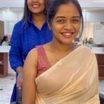 Rhema Ashok Instagram – Come with me for a shoot! ♥️

Most memorable shoot I’ve done recently for @rhemas_bellezza_atelier 
With this cutie @mrs_vennamava 🫂 Such a sweetheart she is :) can’t wait to hold kutty vennamava or vennamavan 😂♥️

I have to thank my entire team, who made this shoot a huge success! @flora_beauty_care05 @jaihindh_photography @taj_gold_covering @vastraelite @sharmila_makeupartistry ♥️✨