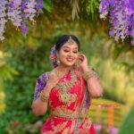Rhema Ashok Instagram - என் வீட்டுத் தோட்டத்தில் பூவெல்லாம் கேட்டுப்பார்! என் நெஞ்சைச் சொல்லுமே! 🦋♥️ Favourite set of pictures from my recent shoot :) Mua: @vims_makeover Wearing: @frontiers_fashion_lounge Jewellery: @shimmabridalcollection Dop: @jaihindh_photography Location: @iconiicfilmcity