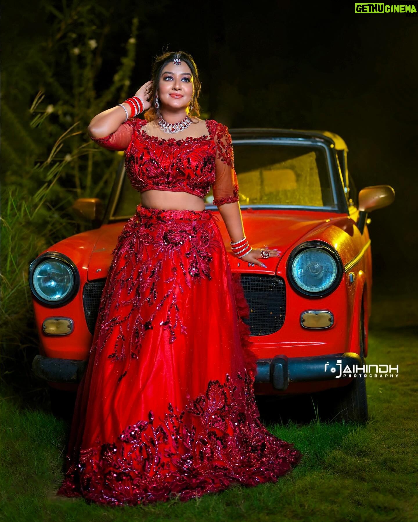 Rhema Ashok Instagram - Entering the “soft girl” era. Anything that isn’t for me and/or disturbs my peace, has to go 🦋🌺 Mua: @ramya_muah Wearing: @frontiers_fashion_lounge Jewellery: @vinodevbridaljewellery Dop: @jaihindh_photography Location: @iconiicfilmcity