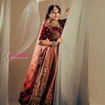 Rhema Ashok Instagram - பிரம்மனின் ஓவியம் அவள்! ✨🦋 Mua: @srilaksha_makeover_artistry Wearing: @lithas_rentals Jewellery: @shimmabridalcollection Dop: @jaihindh_photography