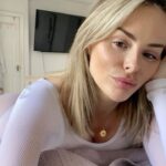 Rhian Sugden Instagram - Delightful pamper session @pellisandco 🩵 I had the LPG treatment to encourage lymphatic drainage and shake any cellulite off. Feeling so relaxed and chilled now. I need this everyday 😜 They even did me an extra treatment on a scar on the back of my leg. The difference is one session 🤯🤯. #pellicandco #lpg #pamperday