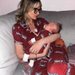 Rhian Sugden Instagram – 𝐒𝐚𝐦𝐞𝐬𝐢𝐞𝐬!♥️

Matching pjammies from @zipsterbaby 🦓 – HOW CUTE!! 

#boymum #babyboy #mylittlepotato #mumandme