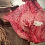 Rhona Mitra Instagram – A gaucho who lives in the local Pueblo asked us if we wanted to take a couple of chickens who weren’t having such a good time. As the majority of ours have been schnarfed by skunks and foxes this last year, we weren’t gonna say no.
apparently, they’re good layers.. 
🍳 🥚 🪺 
Welcome little ladies!

Chicks in a bag!

@thelastarkorphanage

disclosure- the chickens are absolutely fine, (for the chicken Karens) there are parts of the world where people who are less fortunate manage animals differently. It’s just the way it is. The chickens were released and now live free in the garden with a lovely henhouse. If this genuinely bothers you just Unfollow my account.