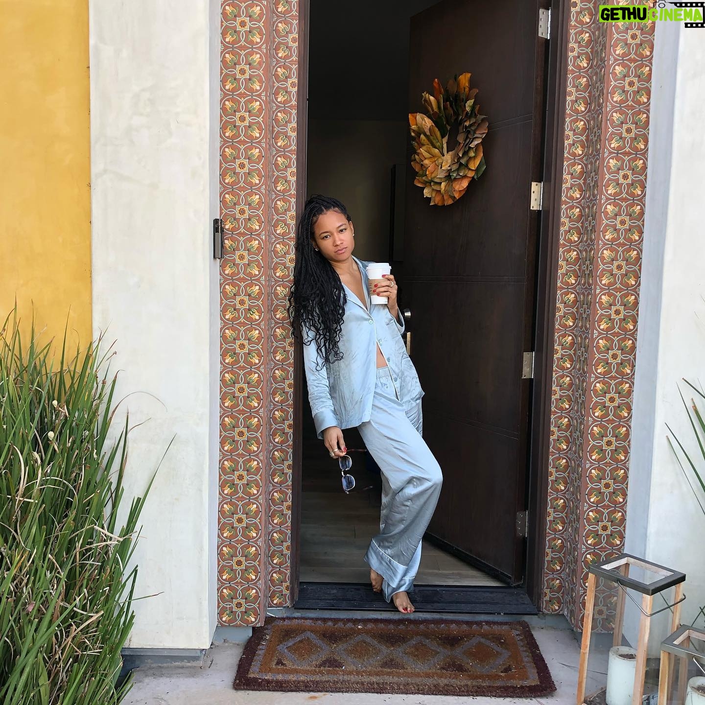 Rhyon Nicole Brown - 13.1K Likes - I left the house in my pajamas today. Mother would be so proud😌.