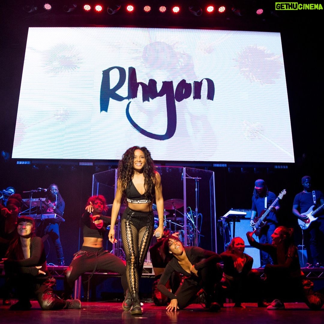 Rhyon Nicole Brown - 6.8K Likes - I am about to flood my timeline, because I am overjoyed at how amazing God is. To have well over 1000 people show up to my first ever show, was incredible🙏🏽. Here's to many more. #nolabeljustprettygirl #boe 📸: @josecardoza