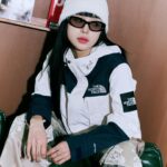 Rian Instagram – #광고
다가오는 봄 시즌
데일리 아이템으로 좋은 바람막이😎
네오 베이든 자켓 하나로 고프코어룩 완성🔎🖤

#노스페이스 #노스페이스바람막이 #바람막이 #고프코어 #화이트라벨 #THENORTHFACE #WHITELABEL