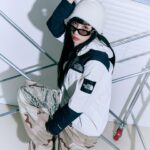 Rian Instagram – #광고
다가오는 봄 시즌
데일리 아이템으로 좋은 바람막이😎
네오 베이든 자켓 하나로 고프코어룩 완성🔎🖤

#노스페이스 #노스페이스바람막이 #바람막이 #고프코어 #화이트라벨 #THENORTHFACE #WHITELABEL