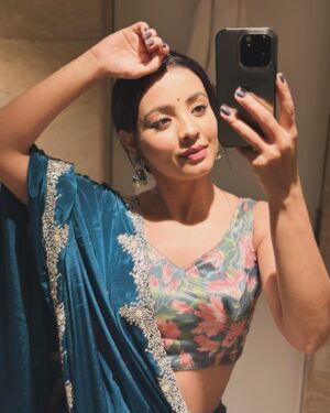 Richa Rathore Instagram - 🕊️