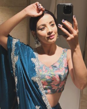 Richa Rathore Instagram - 🕊️