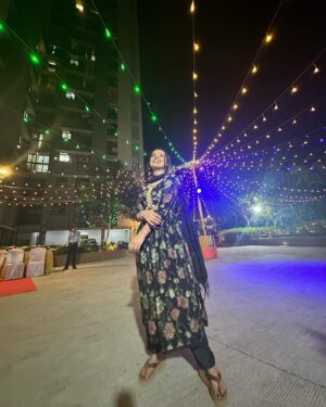 Richa Rathore Instagram - Lost in the rhythm, found in the melodies✨✨

#festivevibes