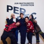 Rie Kitahara Instagram - JUN MATSUMOTO EXHIBITION 『PERSPECTIVE -時をつなぐ眼差し-』 お邪魔させていただきました☺️ 展示を『体験』するーーー まさに体験、でした。 目で見るだけではなく、こだわりの詰まった空間に身体を預けるような新しい展示方法がとても面白くて、刺激をいただきました😳 2023.12.08〜2024.01.21まで 六本木ミュージアムにて開催されています。 クリエイティブすぎる松本さん…！ 本当に改めて尊敬します。 今日も登場からすごいかっこよかったです💎 @jun.matsumoto_ieyasu #松本潤perspective展