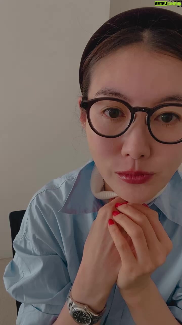 Rie Tomosaka - 3 Likes - スエードバッグだよ♡
@myweakness_official