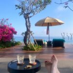 Rie Tomosaka Instagram - ⁡ わたしの夏休み🇮🇩 ⁡ 新しい水着を着るのが一番の楽しみでした。 自分の身体が好きになる水着。 @sisandi.australia ⁡ #帽子 @helen_kaminski ⁡