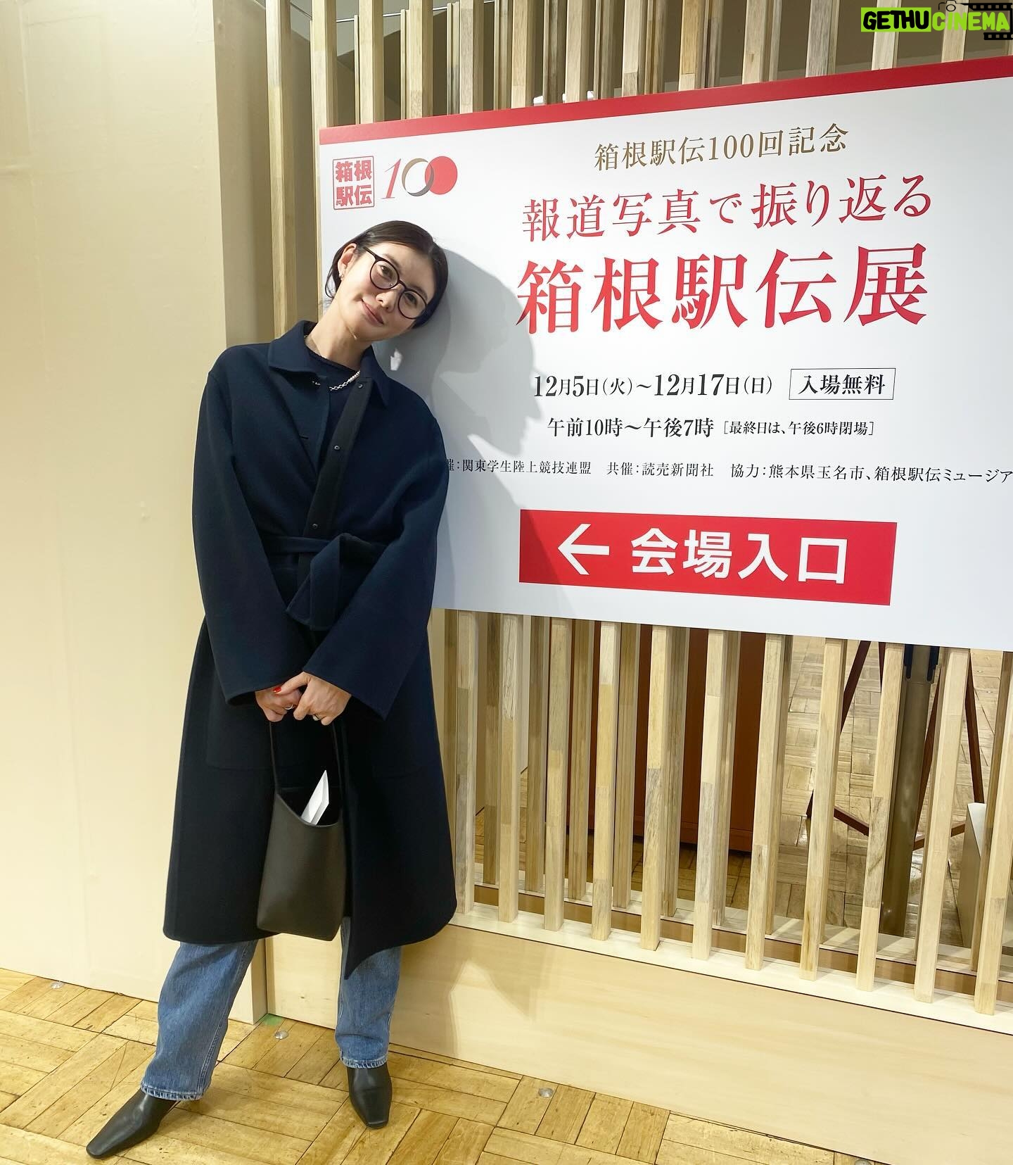 Rie Tomosaka - 3 Likes -
たまたま日本橋三越に用事があったのですが
こんな最高すぎる写真展が開催されていた…✨
無料でこんな展示をありがとうございます😭
箱根駅伝100回大会、楽しみすぎる。
同じフロアで開催されていた
2023年の報道写真展も面白かった。
大人になると、こういうものに興味がわくのだなぁ。
#箱根駅伝
#展示はクリスマス明けから別フロアでやるみたいです
