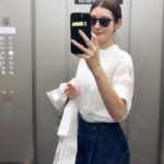 Rie Tomosaka Instagram - ⁡ 風が強いけど天気が良くて幸せ🤍💙 ⁡