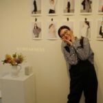 Rie Tomosaka Instagram - ⁡ 2024AW展示会が終わりました。 足を運んでくださったみなさま 気にかけてくださったみなさま 本当にありがとうございました！ ⁡ 2021年にMy weaknessというブランドを立ち上げ、そこからは試行錯誤の連続でした。今回の展示会で2024の秋冬アイテムを見ていただいて、やっと自分がやりたかった世界のスタートラインに立てた気がしています。お客様に喜んでもらえるような機会や、このブランドを知ってもらえるような場も、今後はつくっていけたらいいな。 ⁡ 今回の展示会アイテムは全てAWなので、オンラインでは9月前後の発売を予定しています。楽しみにしていてくださいね。 ⁡ @myweakness_official