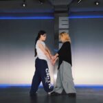 Rihey Instagram - @bangall_danceacademy 뱅걀즈 젤 집중하고 나도 함께 정리하는 트레이닝 타임🏃🏻‍♀️ 트레이닝 시간에는 주제에 맞게 개개인 자신에게 집중해서 몸을 체크하고 움직이고 고민하고 짧은 루틴도 함께하는 한달에 한번있는 집중 빡 시간입니다! 이번 시간 또한 너무 재밌었고,집중했고, 수고했어 뱅걀즈❤️‍🔥 기록 많이 남기자요!