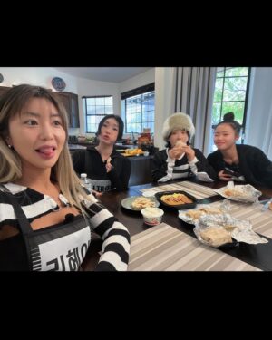 Rihey Instagram - @studiogaam.official 
TVING 에서 매주 월요일마다
라스베가스의 좋은 추억들이 공개되고 있어요🫢☺️
#DNAcers #댄서스 #Tving