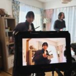 Riho Sayashi Instagram - 推しを召し上がれ、本日深夜1時〜第6話放送です🥣 由寿にとって、ひとつ心の奥底にあった気持ちに気がつく回になっています。 状況や場面は違えど、多くの人に少しでもある気持ちなのかもしれません。 過去話はU-NEXTとTver見逃し配信中です🎬 #後ろには片桐監督