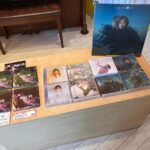 Riho Sayashi Instagram - Hi(gh) Life、本日CDリリースしました💫 今日、渋谷エリアのCDショップに何軒か伺ったのですが、 店舗でHi(gh) LifeをBGMで掛けてくださってて、 それを聴いた私の事を知らない方がCDを手に取ってくださる様子を目撃したり。 凄く凄く嬉しかった^ ^ もっとこんな瞬間を増やしたいと思いました。 制作に力を寄せてくれた チームの皆さんに感謝です。 紙のCDスリーブなのもお気に入りです🤍 沢山の方に聴いて頂けますように。