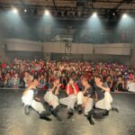 Riho Sayashi Instagram - ツアー初HOKKAIDOOOO🤍 近過ぎましたね。笑 また来るよーーー 次は大阪！ #ＭＣで聞いたおすすめ達ゲットできました #鞘師whynotツアー