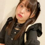 Rikako Aida Instagram – 🗓10.31 🎃👻
家で練習した時のほうがメイクうまくいったかも。
持ってる赤系のシャドウを引っ張り出してみました。
加工せずノーマルカメラのほうがメイクの色味が出てよかった！

#病み可愛い
#地雷系女子 
#地雷メイク