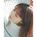 Rikako Aida Instagram - この間、あったかい日にお散歩しながらお写真撮ってもらいました📷 今は黒に染めちゃったけどこの時まだ少しピンクブラウン残ってた🌸 あさみちゃんありがとう！ 📷@abeasamidesu