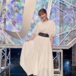 Rikako Aida Instagram - 🗓️10.02 NHK WORLD JAPAN 『J-MELO』 白いお衣装で歌唱させて頂きました🎤 いつも素敵なお衣装ありがとうございます❕❕