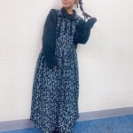 Rikako Aida Instagram – 👗🪅👗🪅
onepiece #merryjenny 
shirt #merryjenny 
shoes #uniqlo 

ヘアメイクもとっても可愛い🎀
今年も沢山ありがとうございました❕❕

夜の部は私服🤞